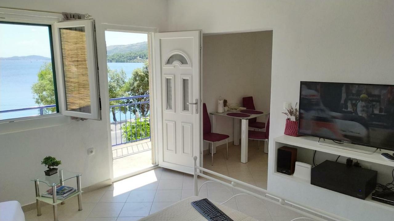 Studio Apartment Luce Marina Exterior foto