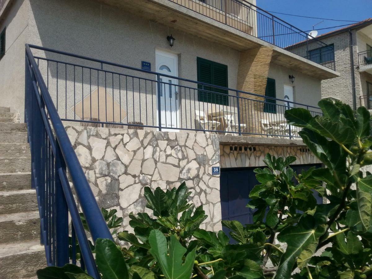 Studio Apartment Luce Marina Exterior foto